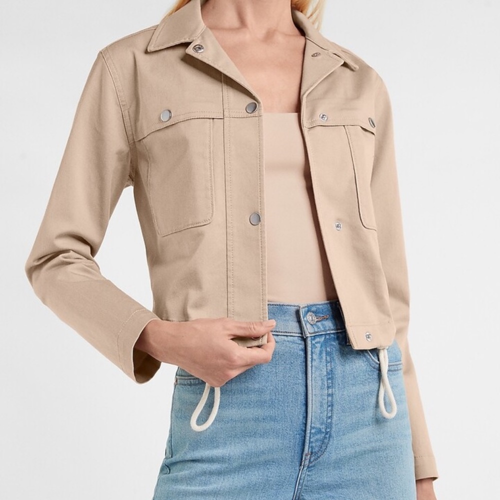 Nwt Express Cropped Button Front Utility Jacket - image 1